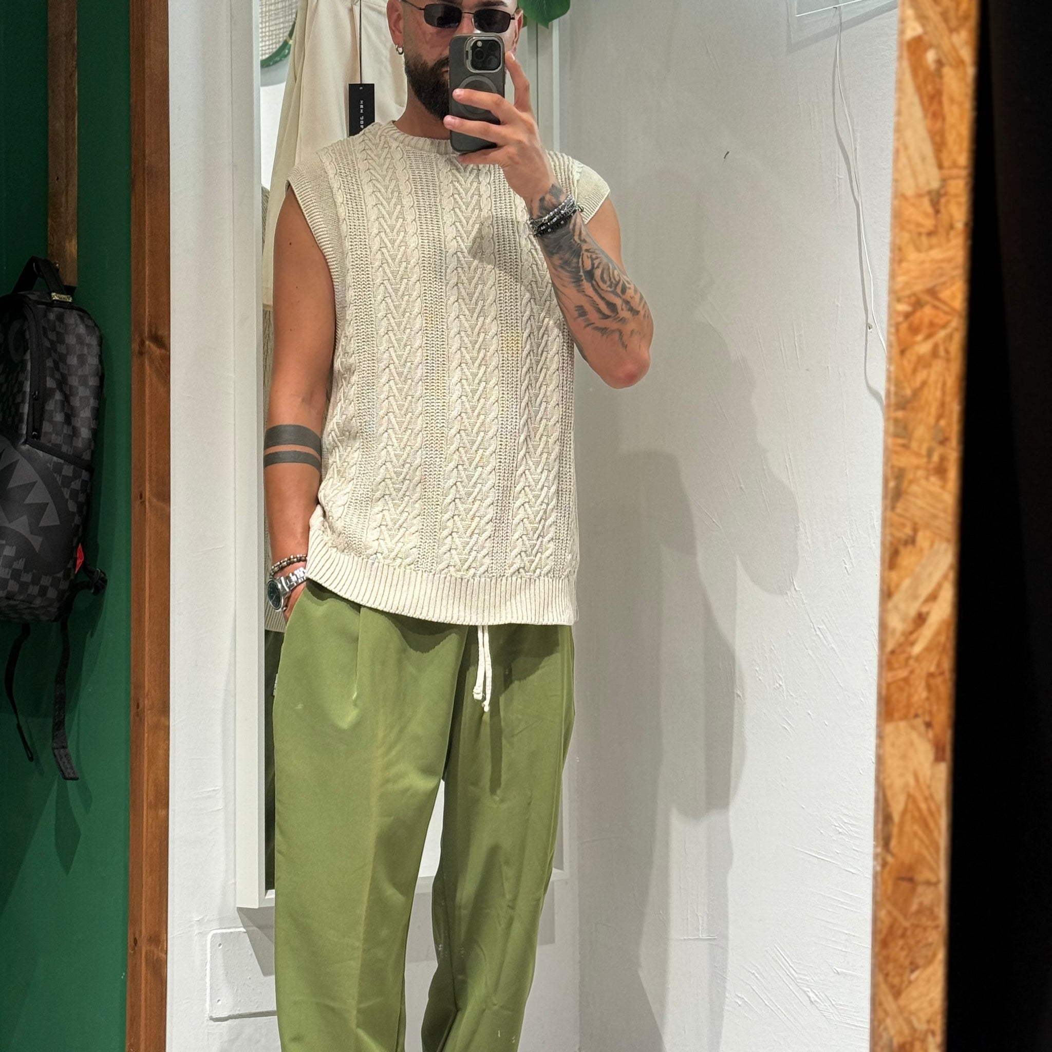 OUTFIT PROMO SMANICATO IN FILO+PANTLAONE FONDO AMPIO VERDE TAGLIA L