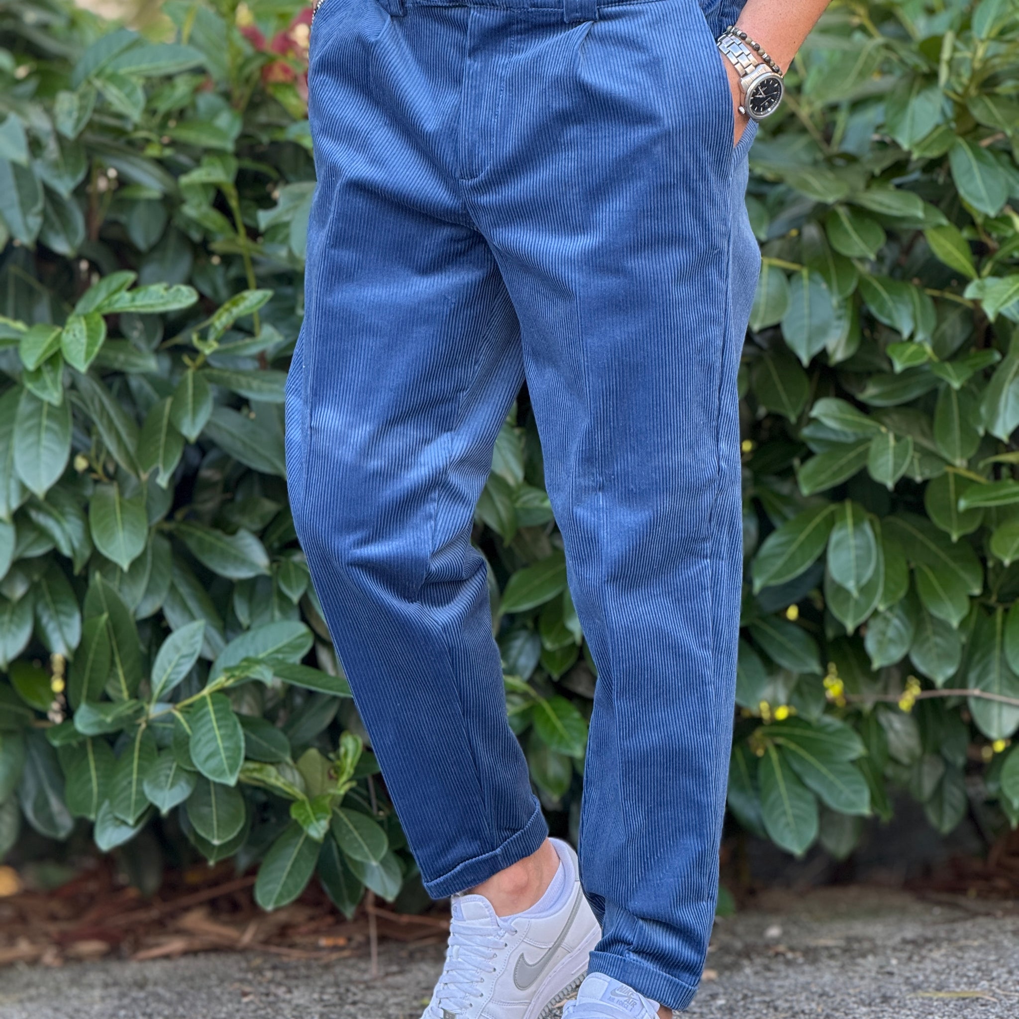 Pantalone new job brand