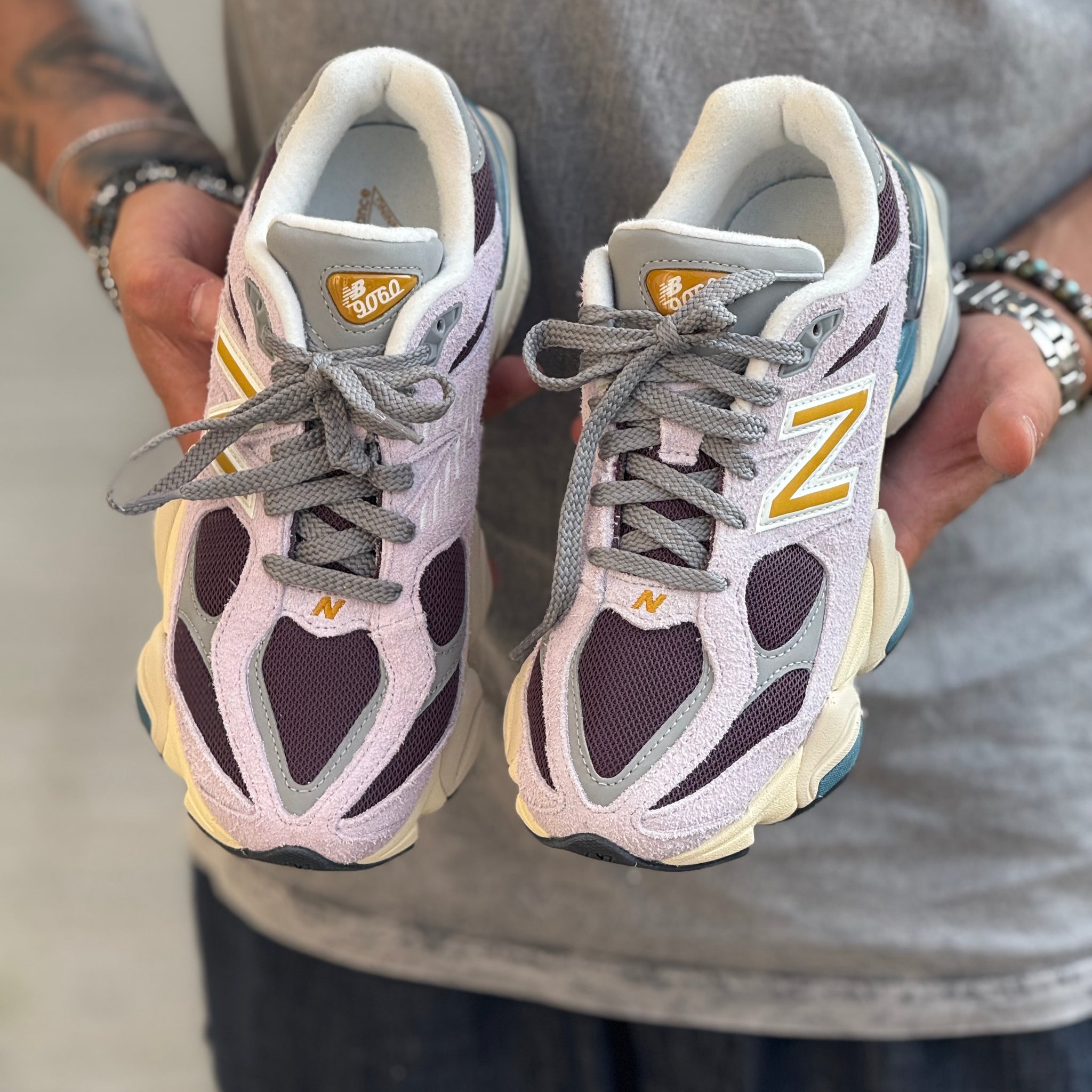 NEW BALANCE 9060 GLICINE
