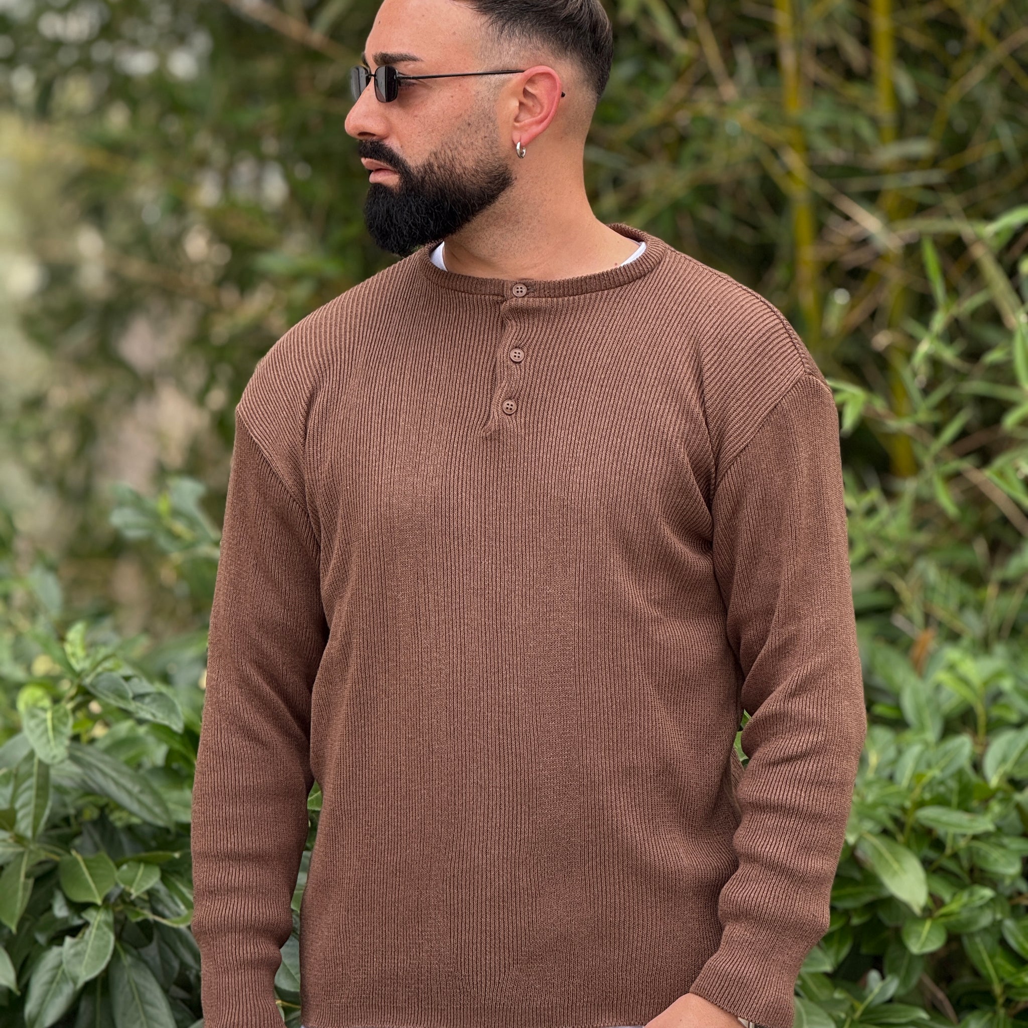 Polo coreana  a costina moro new job brand