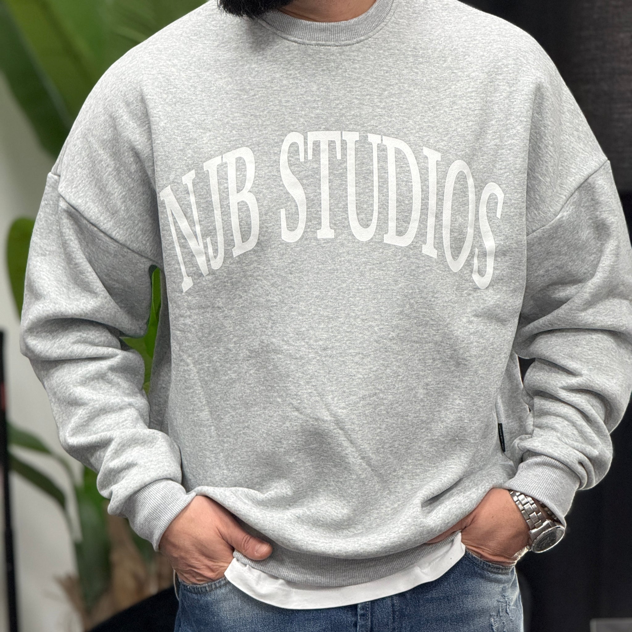 Felpa oversize  studios grigio  new job brand