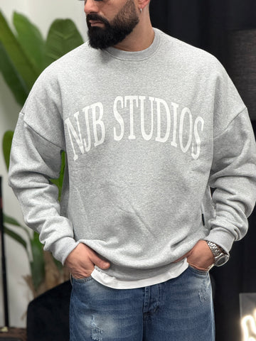 Felpa oversize  studios grigio  new job brand