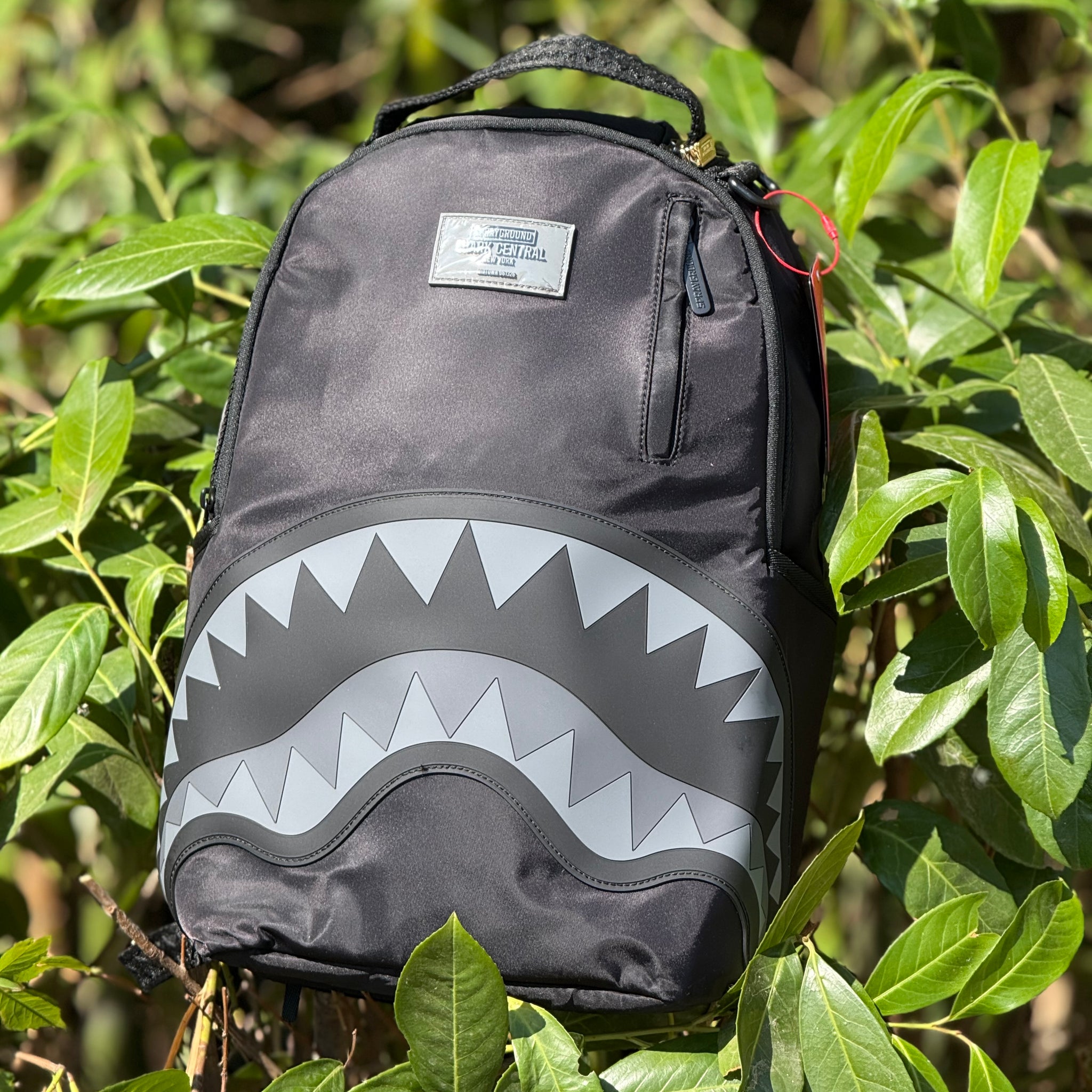 Sprayground zaino Shark Central Nylon 910B7090NSZ