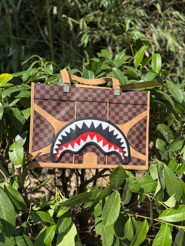 sprayground
hennyville tortuga tote 910t7996nsz