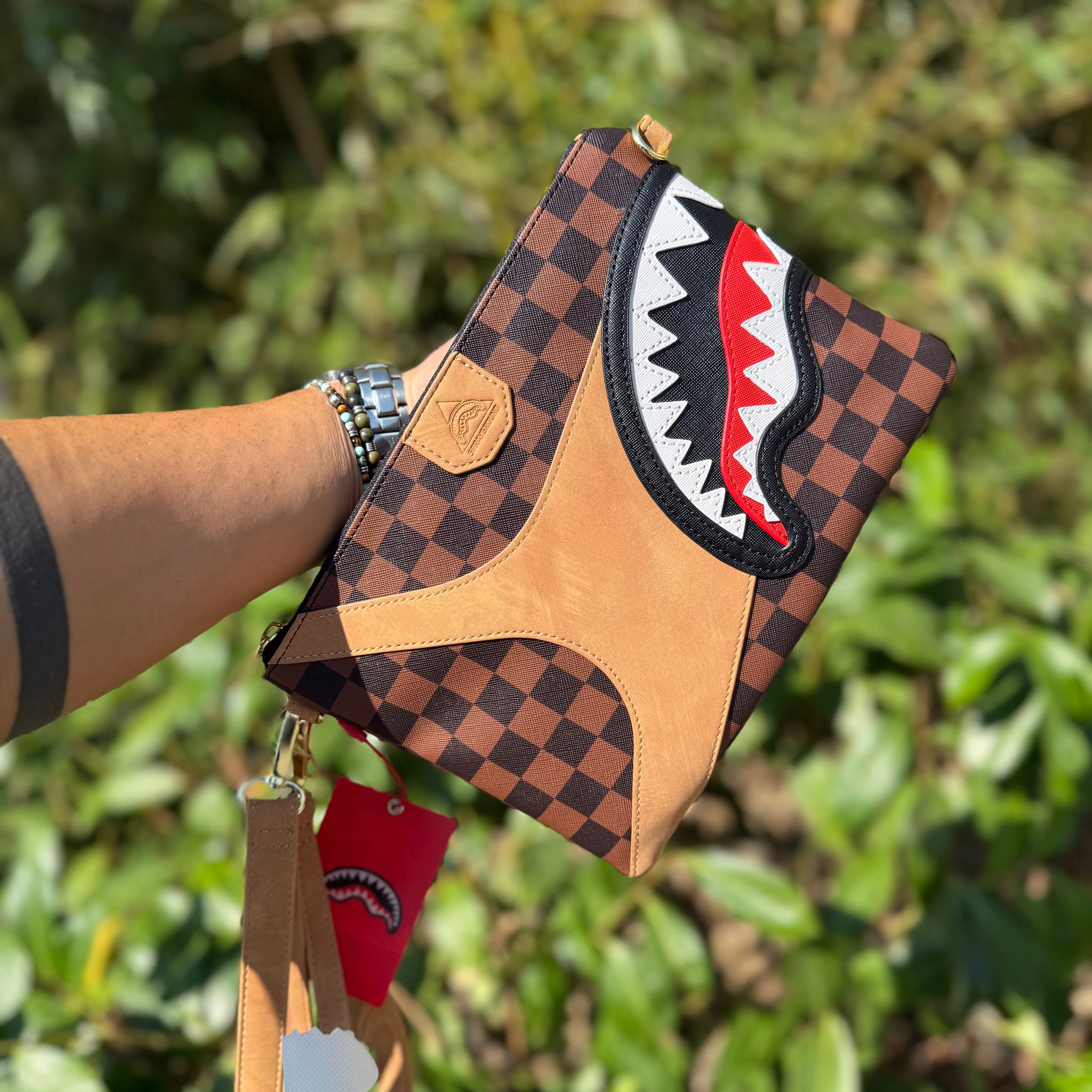 Pochette sprayground hennyville