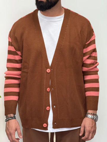 Cardigan oversize ruggine fasciato in pesca New Job Brand