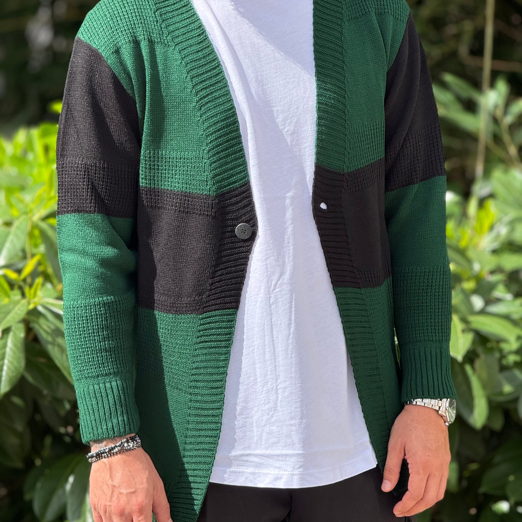 Cardigan b/color nero verde New Job Brand