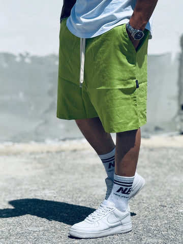 Bermuda in tua new job brand