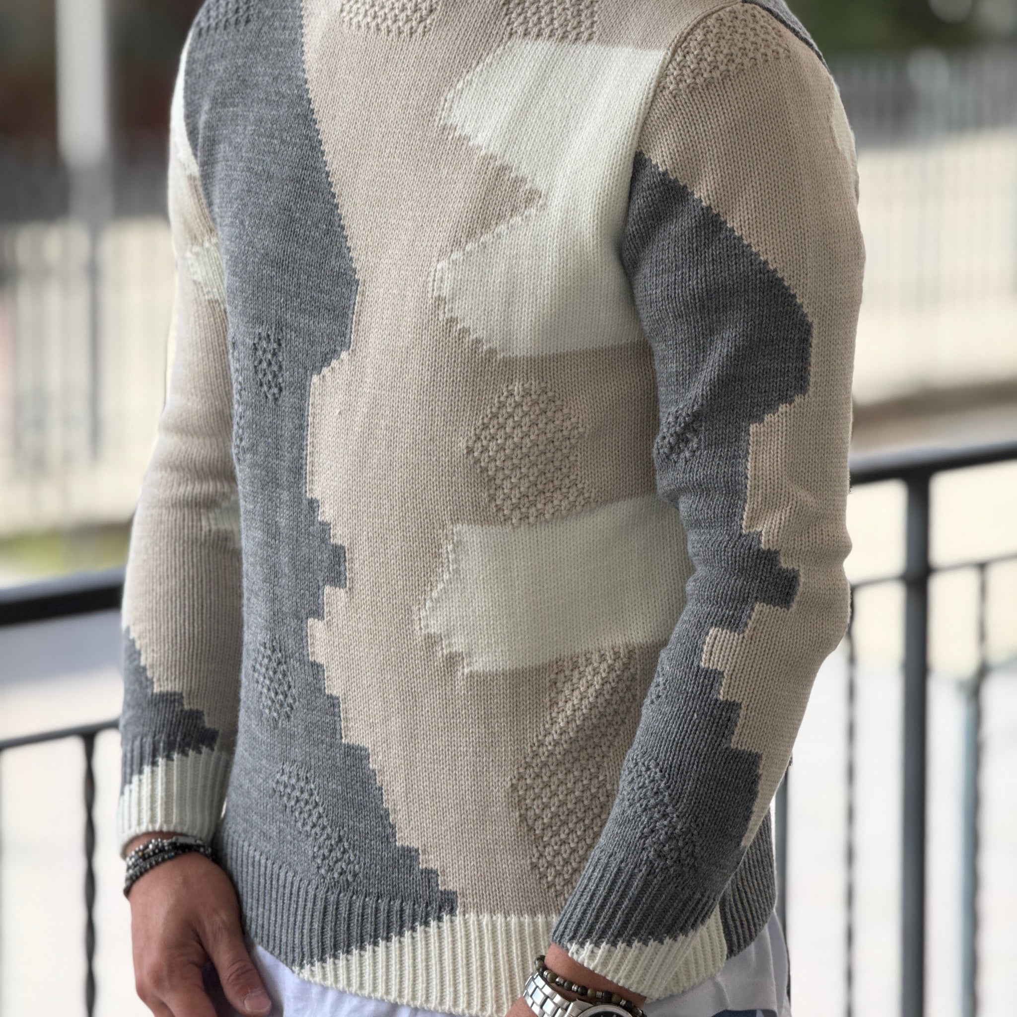 Pullover division 3  new job brand
