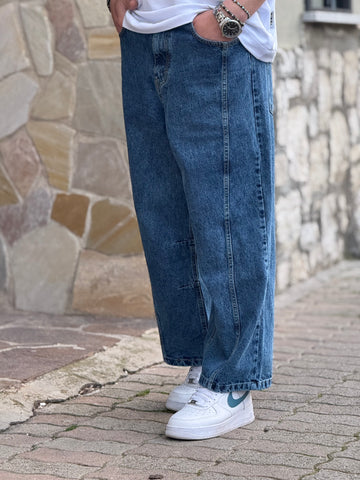 JEANS WILDE OVER NEW JOB BRAND