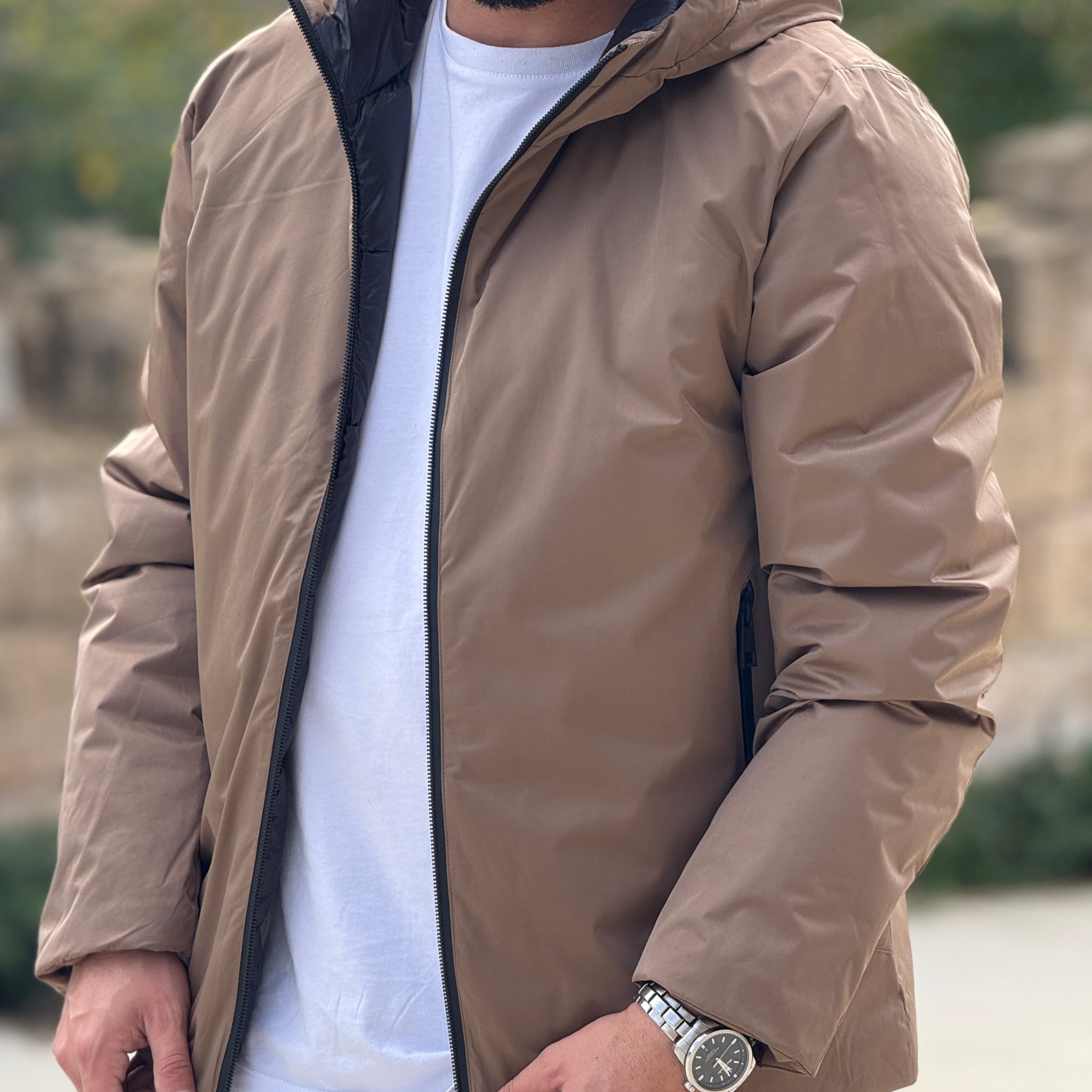 Giubbino tecnico cappuccio tabacco guy