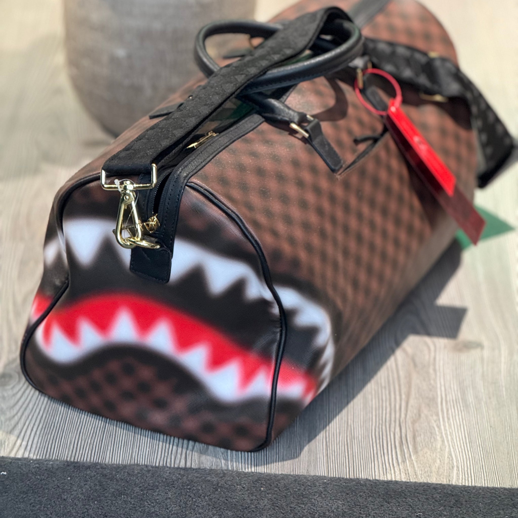 Borsone sprayground sharks