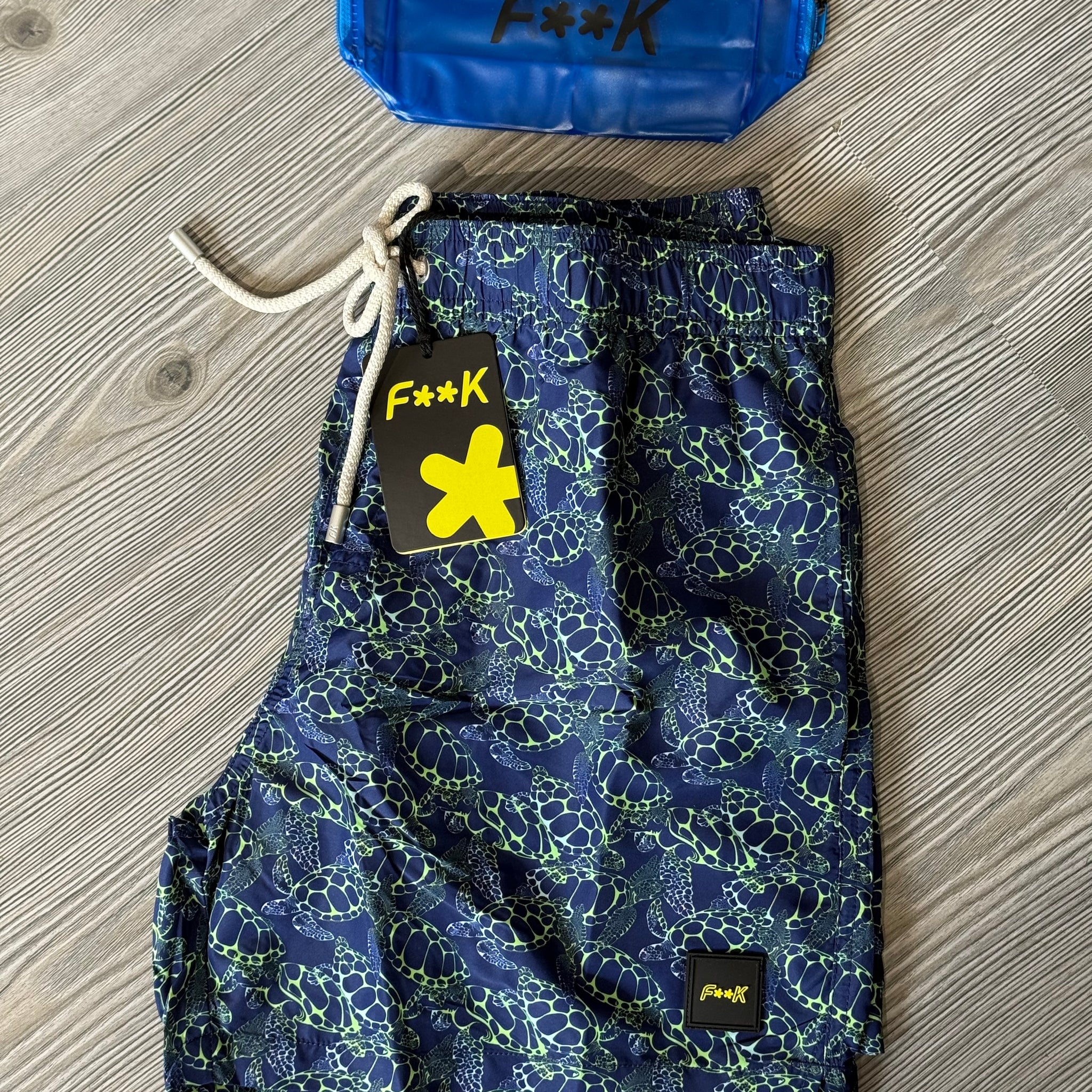 COSTUME F**K TARTARUGA