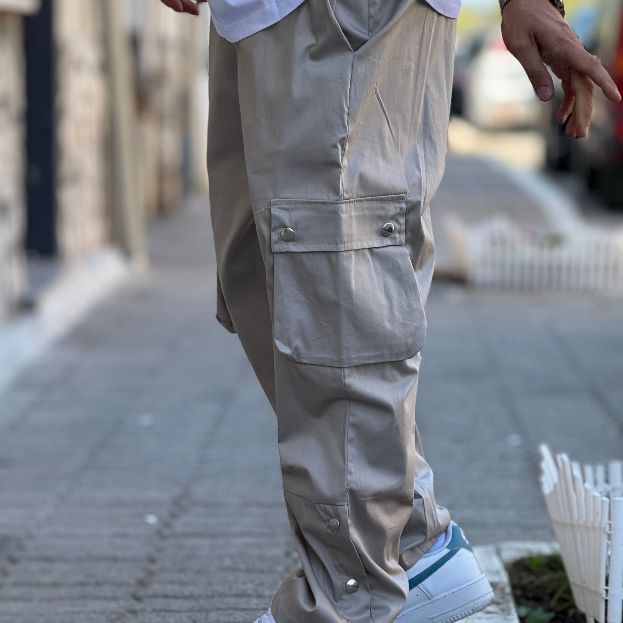 Pantalaccio Cargo con Clip Fondo Ampio Beige New Job Brand